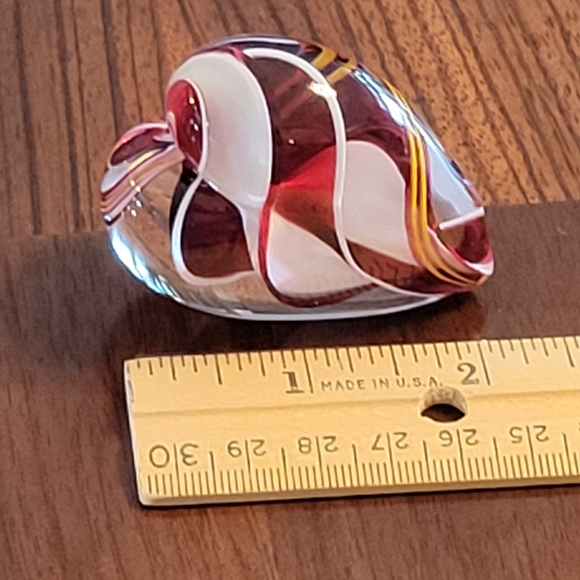 Art Glass Heart Paperweight with Red and White Swirls Heart. - Picture 5 of 12